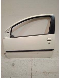 Recambio de puerta delantera izquierda para peugeot 107 1.0 cat (384f) referencia OEM IAM 9002W8 COLOR BLANCO 