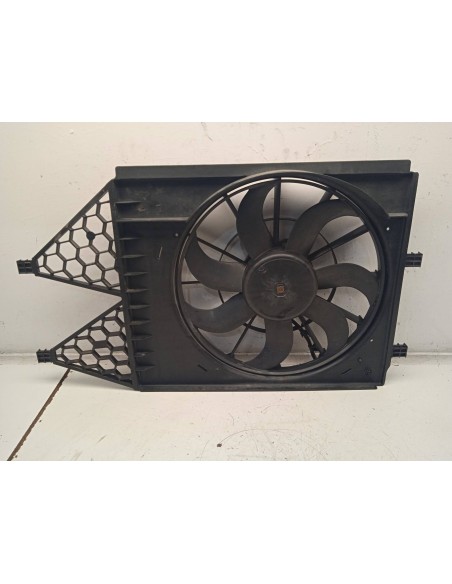 Recambio de electroventilador para seat ibiza (6j5) 1.2 12v referencia OEM IAM 6R0121207  