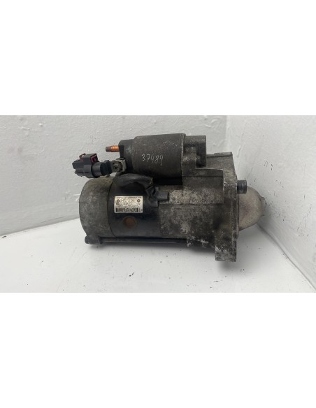 Recambio de motor arranque para chrysler voyager (rg) 2.5 crd cat referencia OEM IAM 04727313AA  