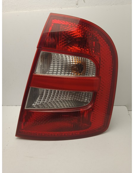 Recambio de piloto trasero derecho para skoda fabia (6y2/6y3) 1.4 referencia OEM IAM 6Y6945112B 5 PUERTAS 