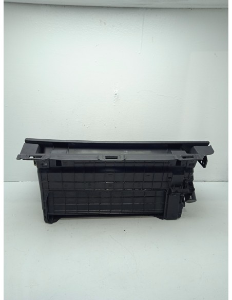 Recambio de guantera para hyundai ioniq tecno hybrid referencia OEM IAM 84510G2200  