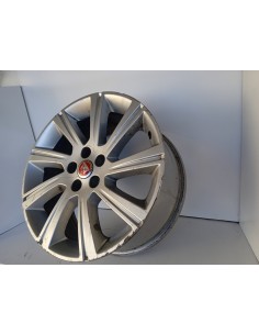 Recambio de llanta para jaguar e-pace se referencia OEM IAM J9C3BA PARA REPARAR  2