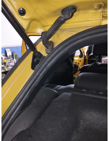 Recambio de gomas contorno puerta para citroën ds3 style referencia OEM IAM 8707L8 MALETERO 