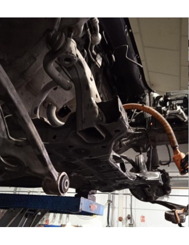 Recambio de puente delantero para hyundai ioniq tecno hybrid referencia OEM IAM 62405G2100  