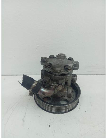 Recambio de bomba direccion para audi a4 berlina (8e) 2.0 referencia OEM IAM 8E0145153  
