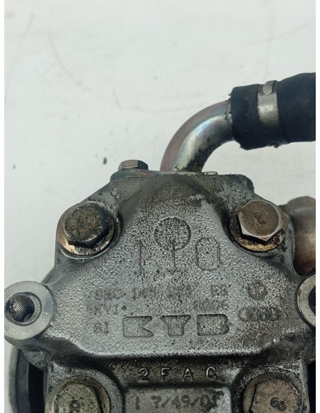 Recambio de bomba direccion para audi a4 berlina (8e) 2.0 referencia OEM IAM 8E0145153  