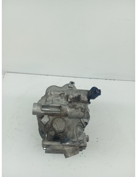 Recambio de compresor aire acondicionado para audi a4 berlina (8e) 2.0 referencia OEM IAM 8E0260805G  