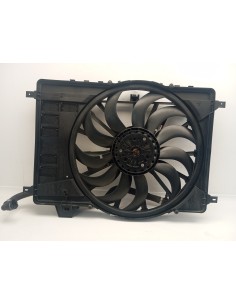 Recambio de electroventilador para land rover discovery sport se referencia OEM IAM GJ328C607BC  