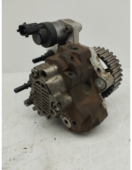 Recambio de bomba inyeccion para renault scenic ii confort dynamique referencia OEM IAM 820034294  