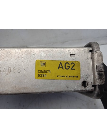 Recambio de intercooler para opel astra h caravan 2.0 16v turbo referencia OEM IAM 13161078  