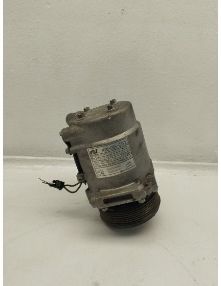 Recambio de compresor aire acondicionado para opel corsa f edition referencia OEM IAM 9827596080  