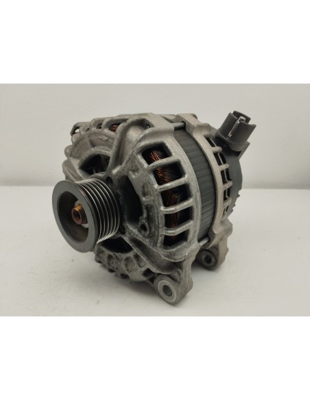 Recambio de alternador para jaguar e-pace se referencia OEM IAM GX7310300CE  
