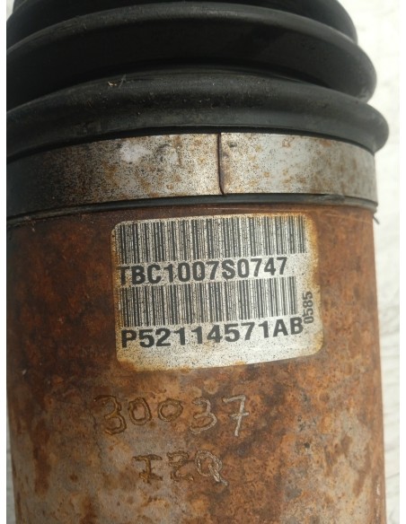 Recambio de transmision delantera izquierda para dodge nitro 2.8 crd referencia OEM IAM P52114571AB  