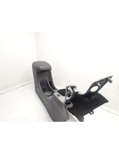 Recambio de apoyabrazos central para chevrolet cruze 2.0 diesel cat referencia OEM IAM   