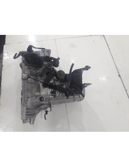 Recambio de caja cambios para kia cerato 1.6 cat referencia OEM IAM J41873  