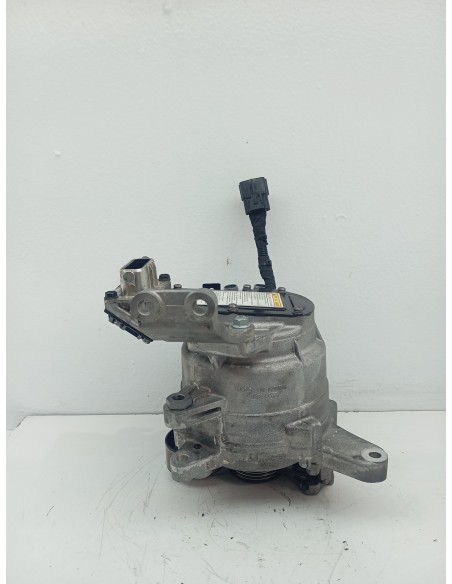 Recambio de alternador para hyundai ioniq tecno hybrid referencia OEM IAM 3739003900  