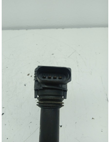 Recambio de bobina encendido para audi a4 berlina (8e) 2.0 fsi referencia OEM IAM 06H905115  