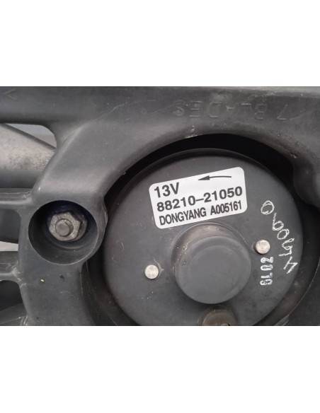 Recambio de electroventilador para ssangyong kyron 2.0 referencia OEM IAM 8821021050  