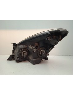 Recambio de faro derecho para toyota corolla verso (r1) 1.8 16v cat referencia OEM IAM 811300F010   2