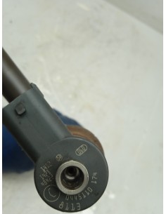 Recambio de inyector para opel astra h berlina 1.7 16v cdti cat (z 17 dtl / lrb) referencia OEM IAM 0445110174   2
