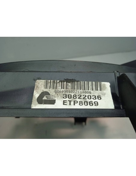 Recambio de electroventilador para volvo v40 familiar 2.0 t referencia OEM IAM 30822036  