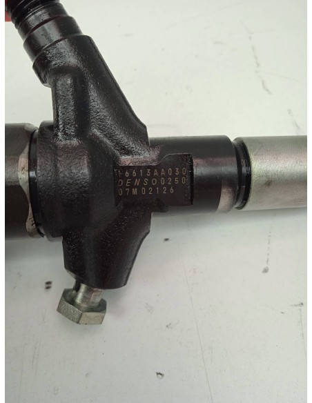 Recambio de inyector para subaru forester s12 xs classic referencia OEM IAM 16613AA030 DENSO 