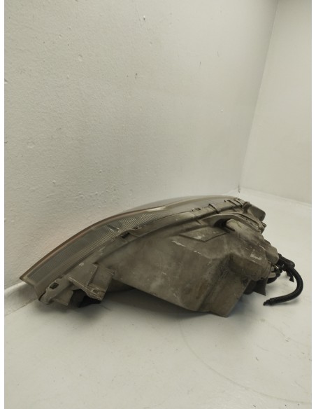 Recambio de faro derecho para daewoo kalos 1.2 se referencia OEM IAM 96540152  