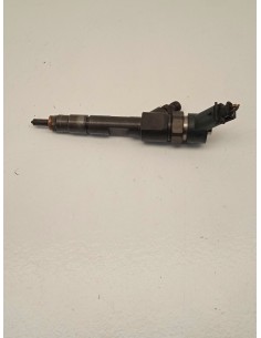 Recambio de inyector para renault scenic ii confort authentique referencia OEM IAM 0445110146  