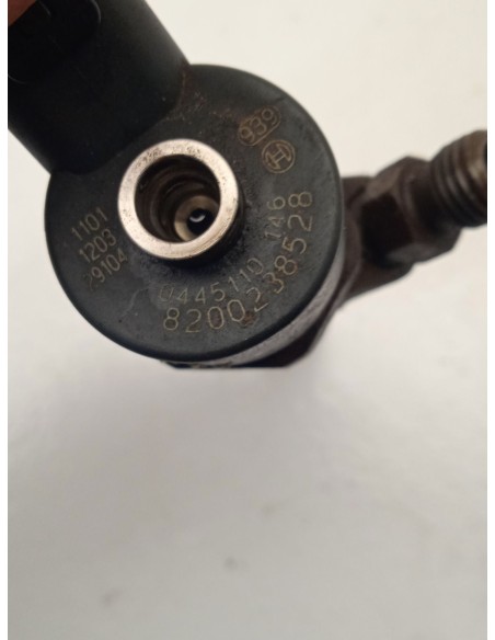 Recambio de inyector para renault scenic ii confort authentique referencia OEM IAM 0445110146  