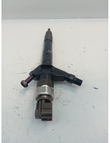 Recambio de inyector para nissan almera (n16/e) acenta referencia OEM IAM AW400AW4  