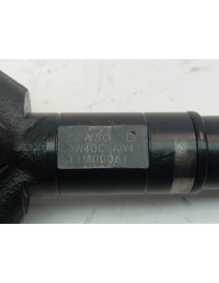 Recambio de inyector para nissan almera (n16/e) acenta referencia OEM IAM AW400AW4  