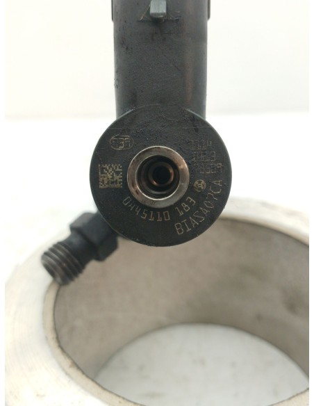 Recambio de inyector para opel corsa d enjoy referencia OEM IAM 0445110183  
