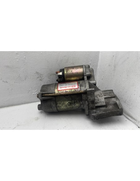 Recambio de motor arranque para kia carnival ii 2.5 v6 cat referencia OEM IAM 0K9BV18400B  