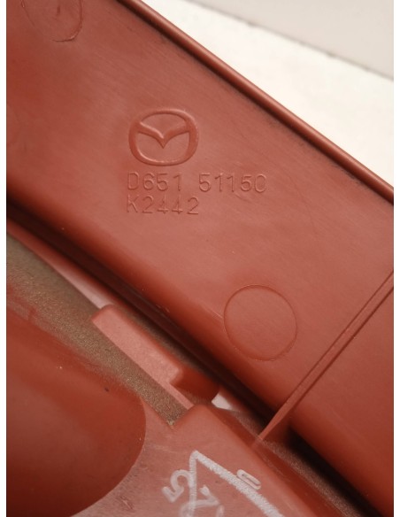 Recambio de piloto trasero derecho para mazda 2 lim. (de) 1.3 16v cat referencia OEM IAM D65151150  