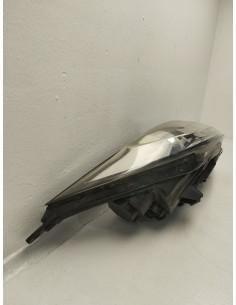 Recambio de faro derecho para kia sportage drive 4x2 referencia OEM IAM 921023WXXX   2