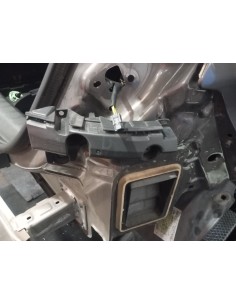 Recambio de plastico para peugeot 308 style referencia OEM IAM 9677934580 GUIA TRA DCH  2