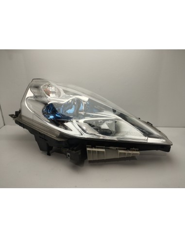 Recambio de faro derecho para nissan leaf acenta referencia OEM IAM 260103NL5A LED 