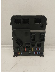 Recambio de caja reles / fusibles para citroën xsara picasso 1.6 hdi 110 exclusive referencia OEM IAM 9657999780  