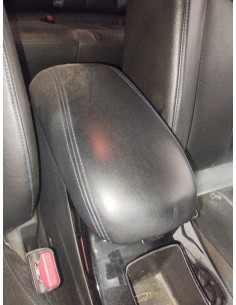 Recambio de apoyabrazos central para nissan leaf acenta referencia OEM IAM 969103NL1B  