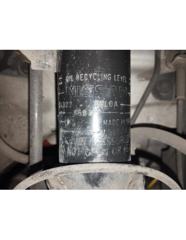 Recambio de amortiguador delantero derecho para nissan leaf acenta referencia OEM IAM 543023N  