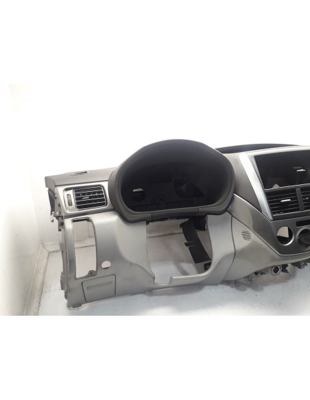 Recambio de salpicadero para subaru forester s12 2.0 diesel cat referencia OEM IAM   
