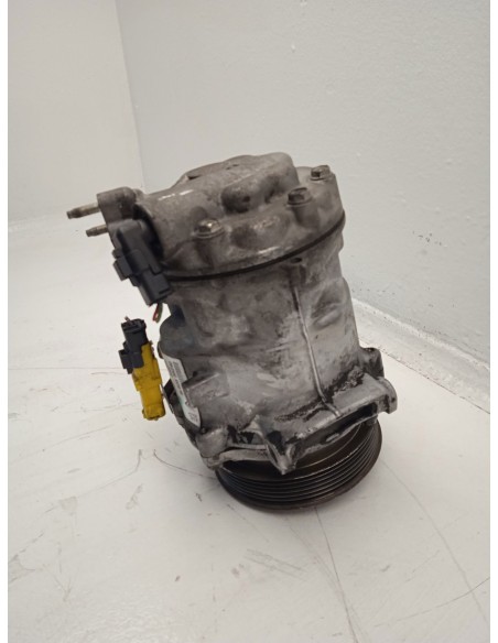 Recambio de compresor aire acondicionado para peugeot 407 sport referencia OEM IAM 9660555280  