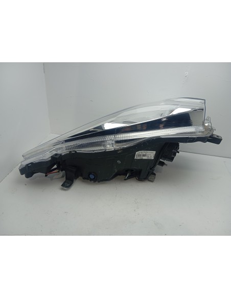 Recambio de faro derecho para nissan leaf acenta referencia OEM IAM 260103NLX  