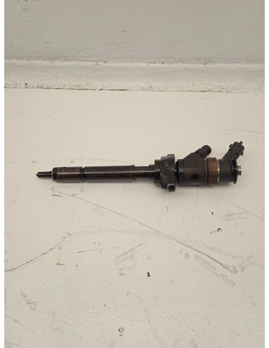 Recambio de inyector para peugeot 407 sport referencia OEM IAM 0445110297  