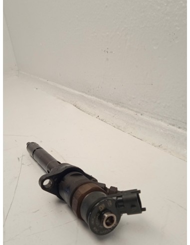 Recambio de inyector para peugeot 407 sport referencia OEM IAM 0445110297  