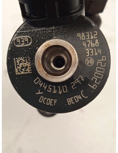 Recambio de inyector para peugeot 407 sport referencia OEM IAM 0445110297  