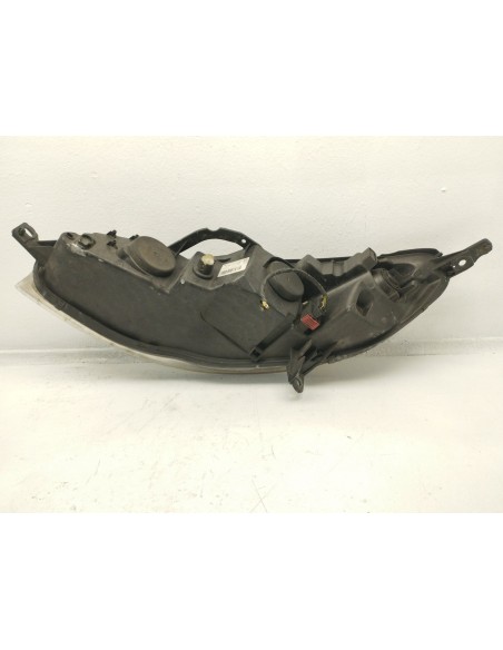 Recambio de faro derecho para peugeot 407 sport referencia OEM IAM 9660235980  
