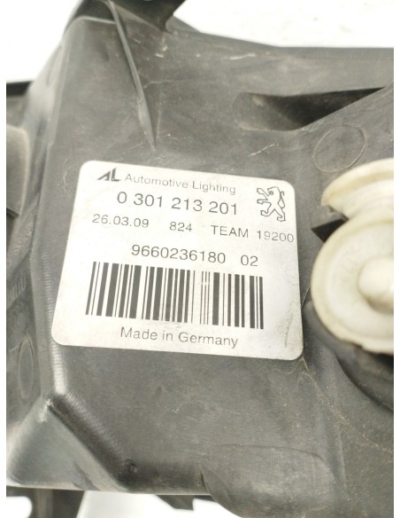 Recambio de faro izquierdo para peugeot 407 sport referencia OEM IAM 9660236180  