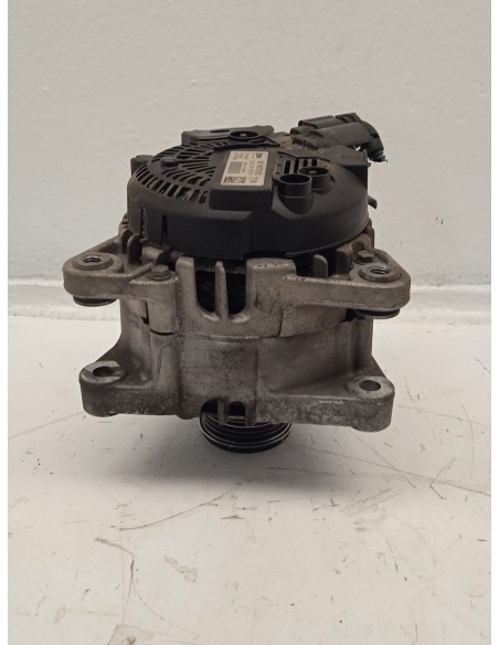 Recambio de alternador para citroën c4 picasso attraction referencia OEM IAM 9818677980  