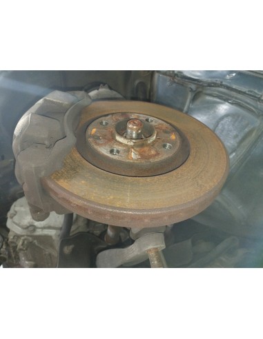 Recambio de mangueta delantera izquierda para peugeot 3008 allure referencia OEM IAM 364696  